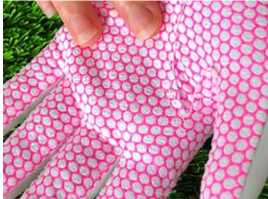 Putter Girl All Weather Golf Gloves