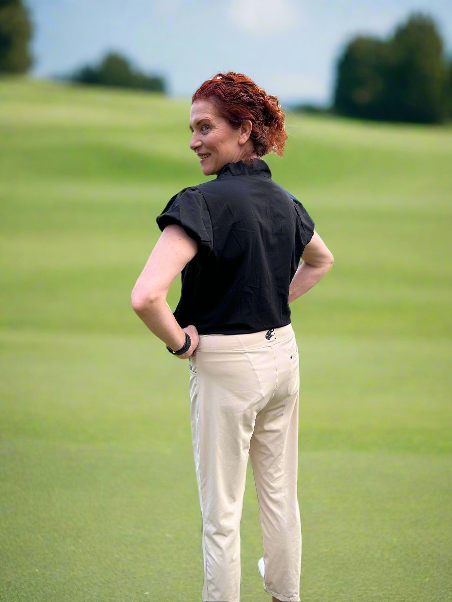 Stand Up Short Sleeve Jacket - Putter Girl